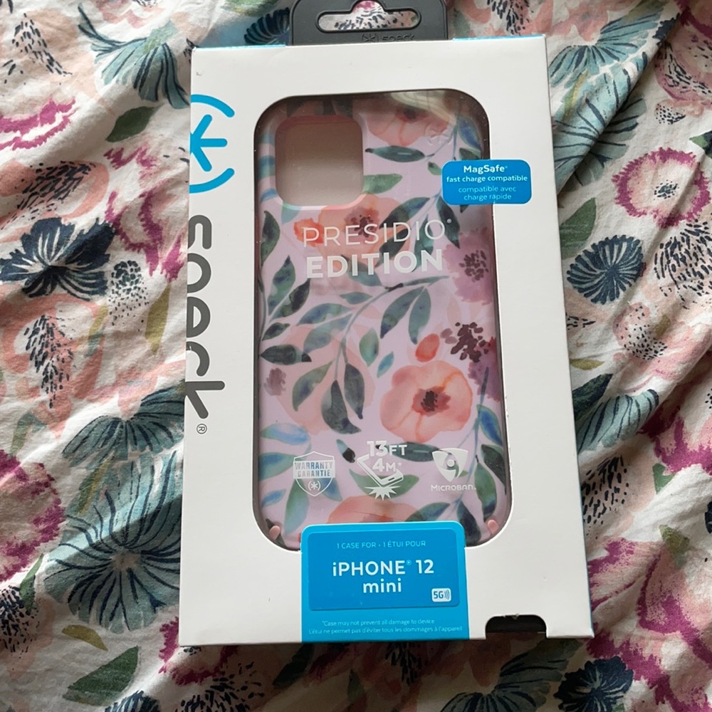 Speck Presidio Edition iPhone 12 mini case
